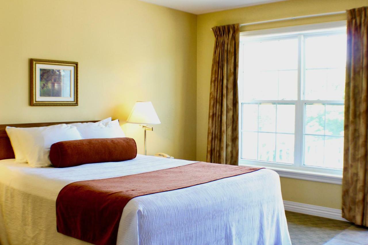 Evangeline Inn & Motel Grand pré Buitenkant foto